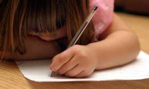 Сколько Людей Пишут Левой Рукой В Мире